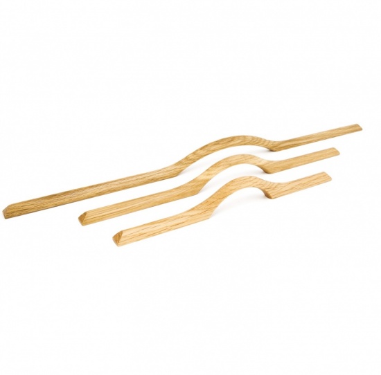 EROS Wood Pull Cabinet Handle Oak Lacquered