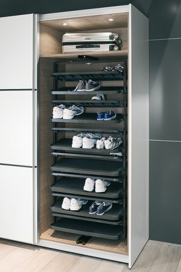 Shoe Rack Extending & 180° Rotating for Tall Cabinets
